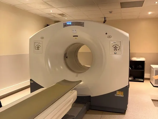 GE Discovery 710 PET/CT